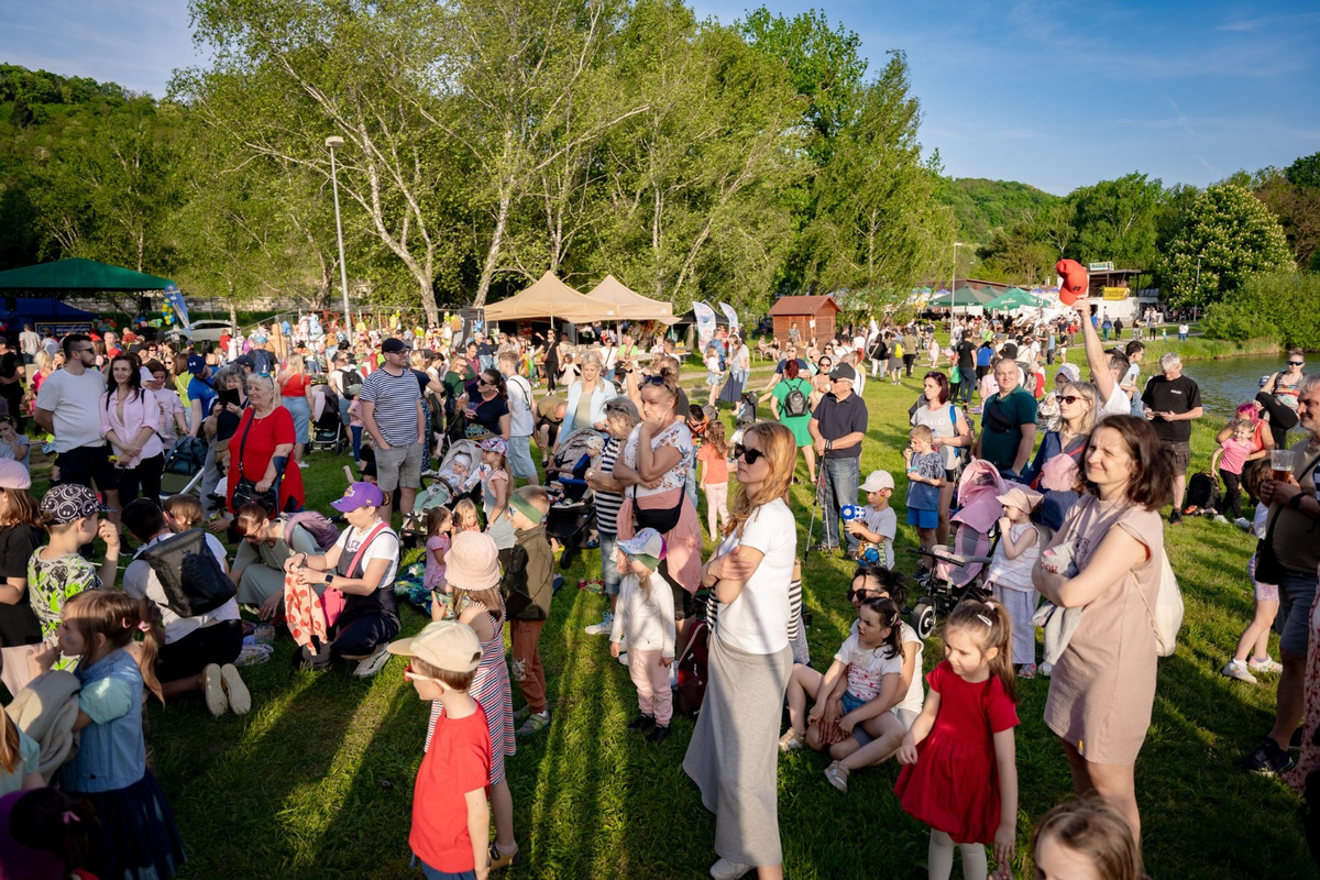 FOTO: Košické Jazero sa po roku znova premenilo na Benátky, foto 20
