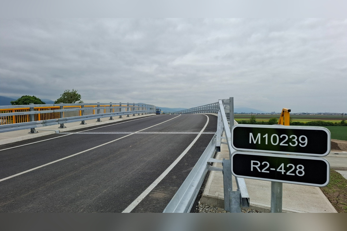 FOTO: Nové mosty nad budúcou R2 v okolí Košíc, foto 4