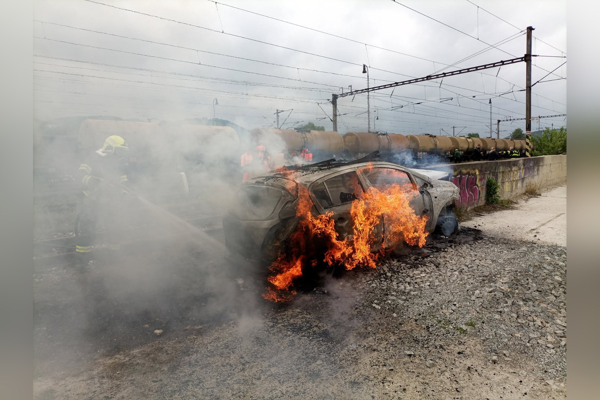 FOTO: Požiar auta v Kostoľanoch nad Hornádom, foto 2
