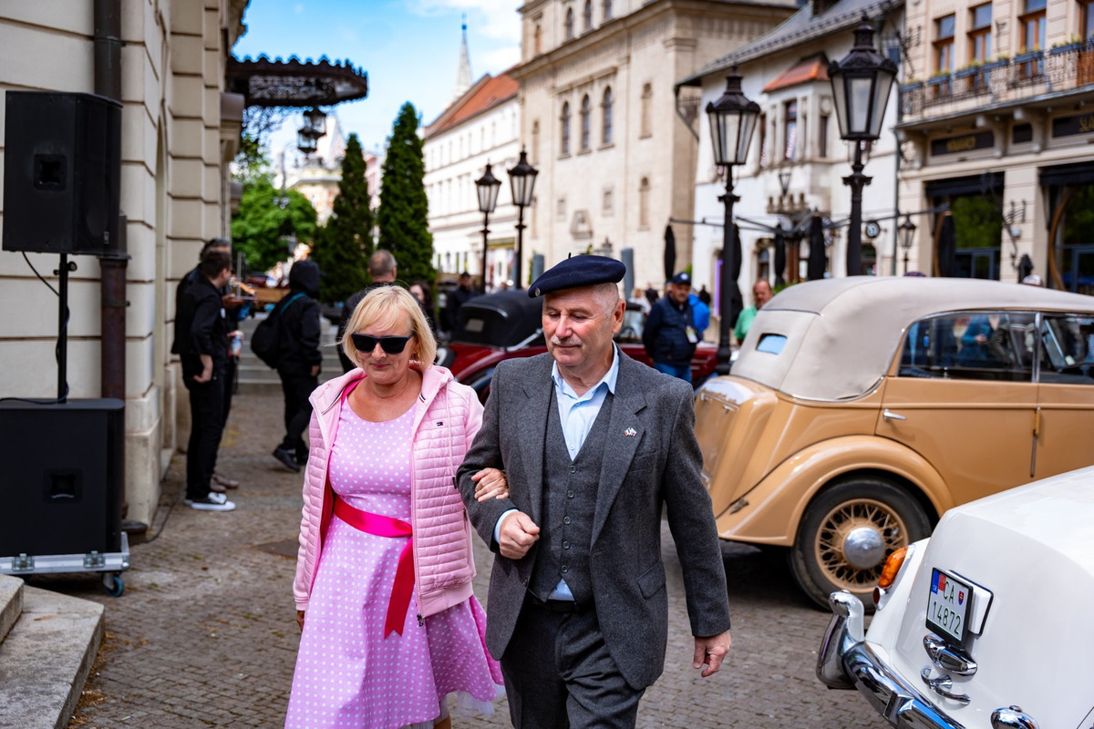 FOTO: Cassovia retro v Košiciach. Krásne historické vozidlá zaplnili centrum mesta, foto 10