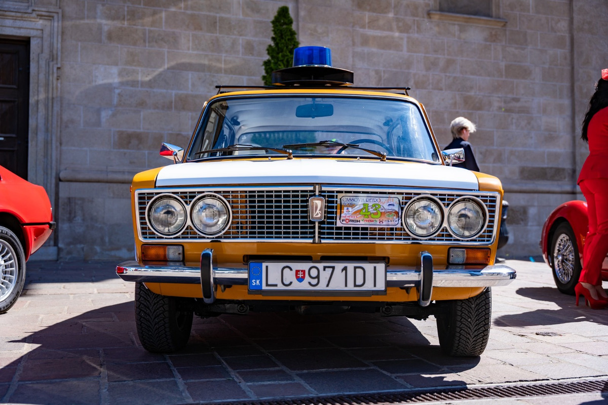 FOTO: Cassovia retro v Košiciach. Krásne historické vozidlá zaplnili centrum mesta, foto 34