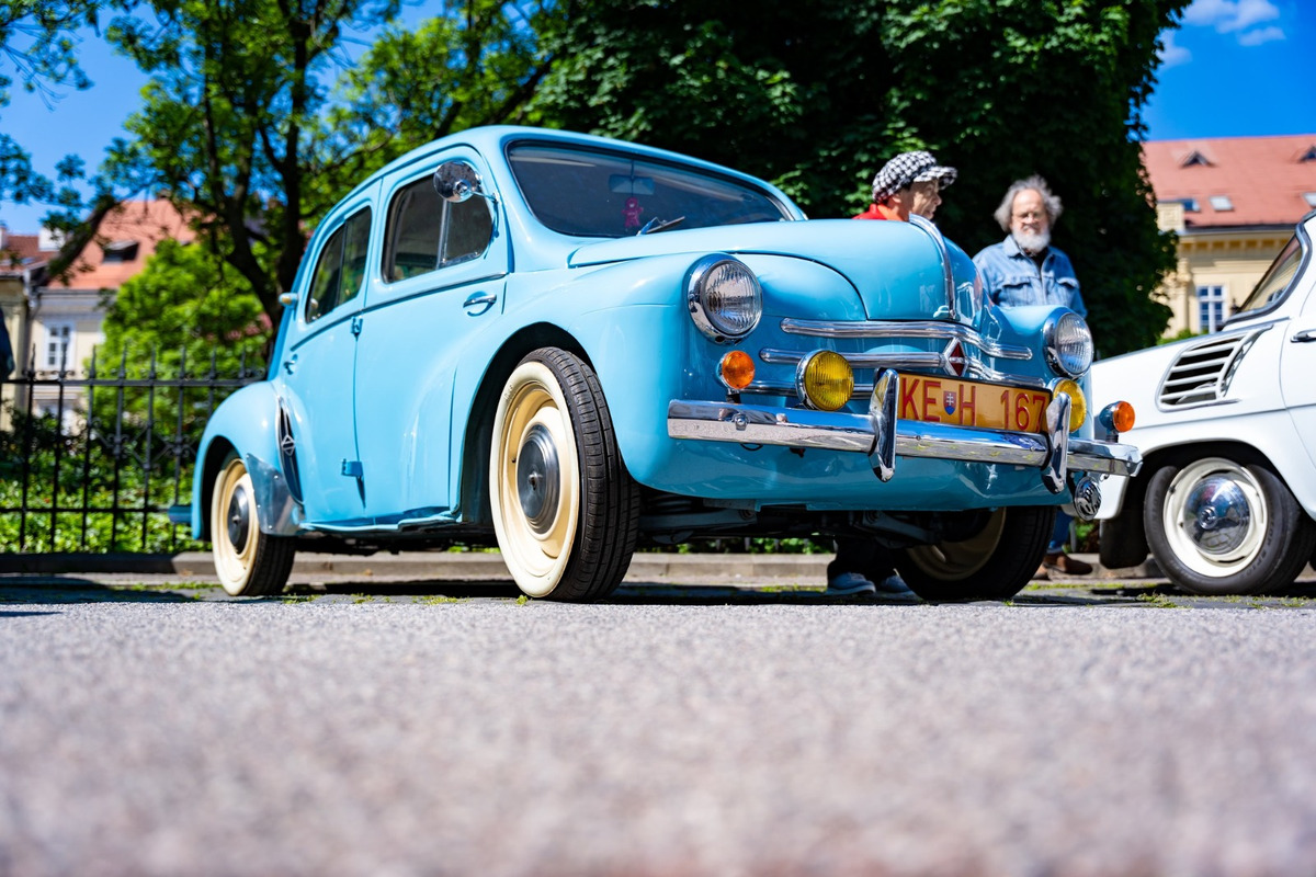 FOTO: Cassovia retro v Košiciach. Krásne historické vozidlá zaplnili centrum mesta, foto 35