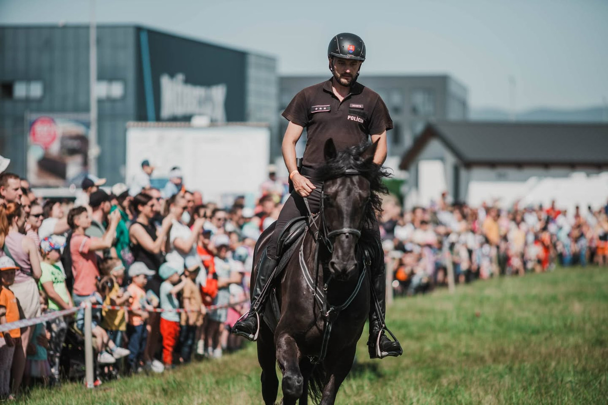 Deň so záchrannými zložkami každoročne priláka množstvo zvedavých Košičanov, foto 1