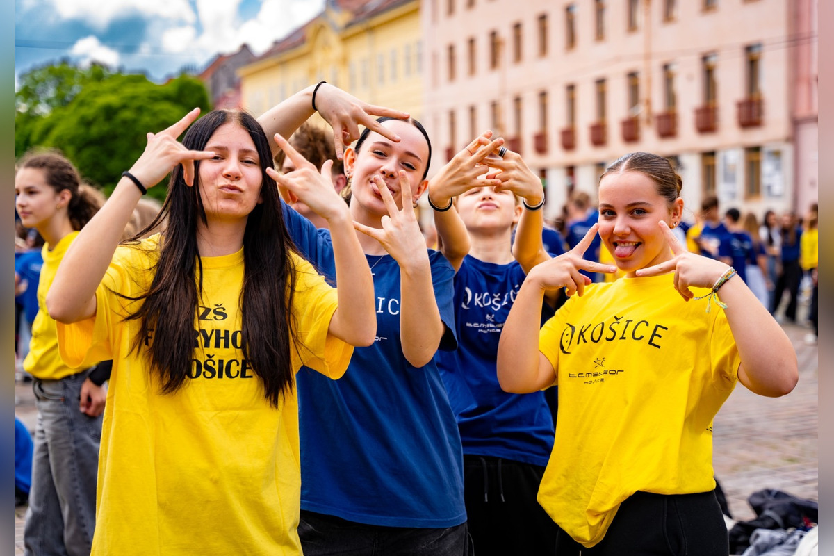 FOTO: Na Hlavnej ulici v Košiciach sa tancovala štvorylka, foto 3