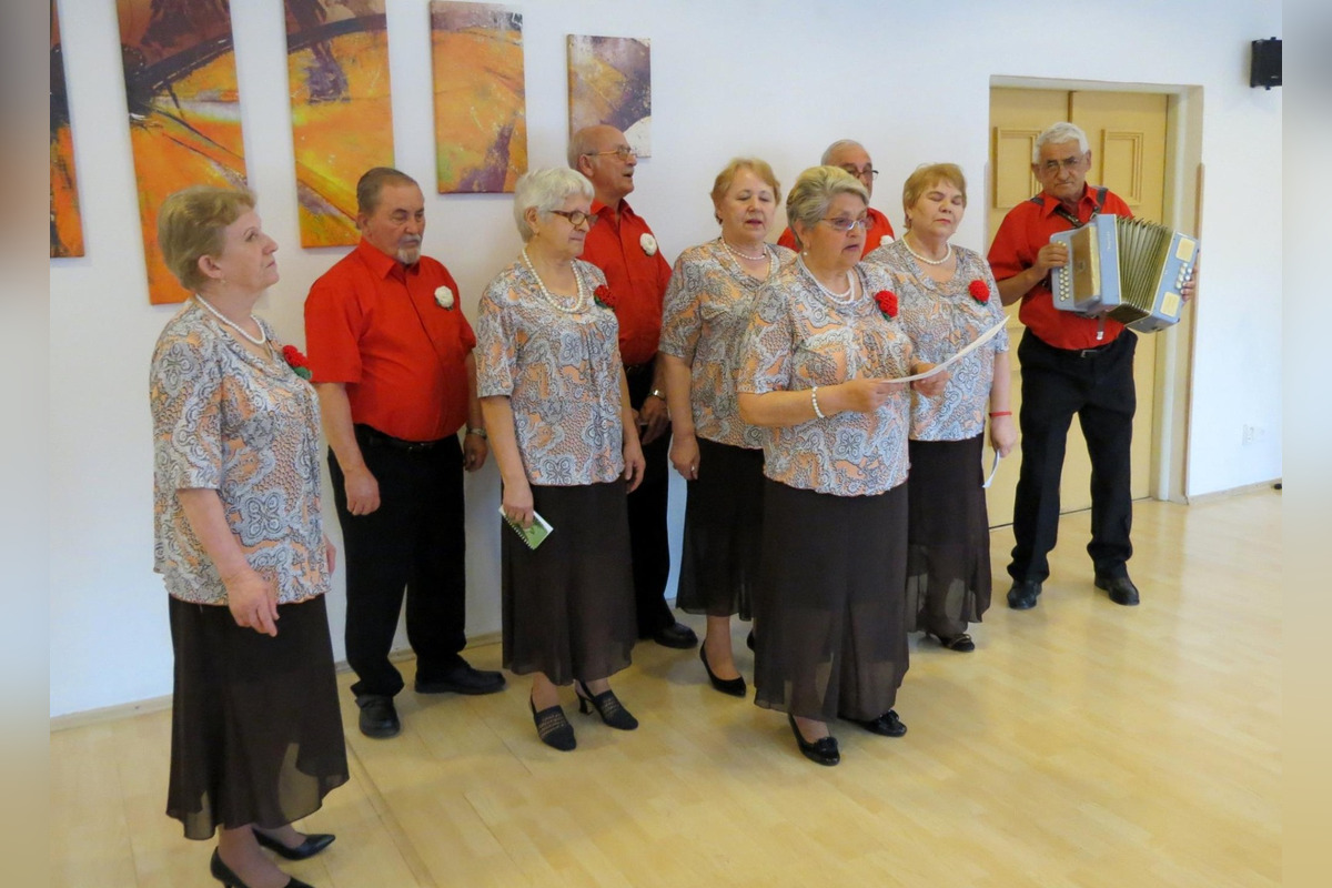 FOTO: Spevácky súbor Ruža prišiel o jedného svojho člena, foto 2