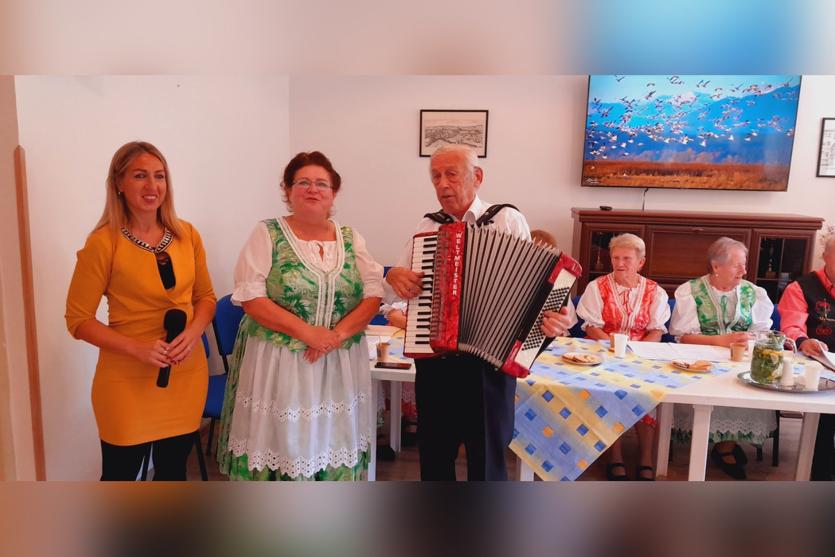 FOTO: Spevácky súbor Ruža prišiel o jedného svojho člena, foto 3