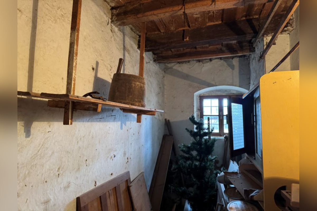 Timravin rodný dom je v žalostnom stave, šperkárka opäť využíva svoju tvorbu na dobrú vec, foto 1