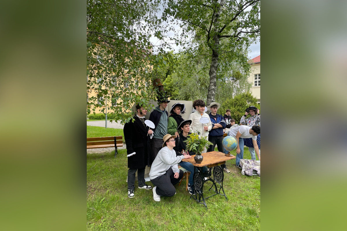 FOTO: UPJŠ pripravila pre stredoškolákov zaujímavé podujatie o Šafárikovi, foto 5