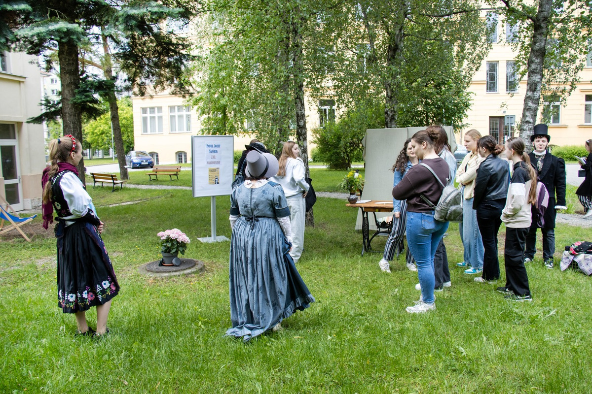 FOTO: UPJŠ pripravila pre stredoškolákov zaujímavé podujatie o Šafárikovi, foto 8