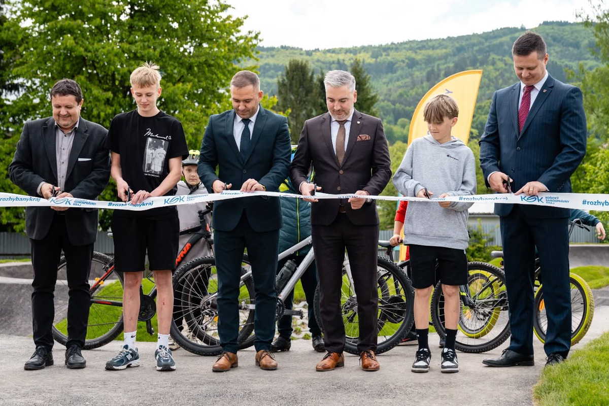 Novootvorená pumptracková dráha v Gelnici teší miestnych bikerov, foto 5