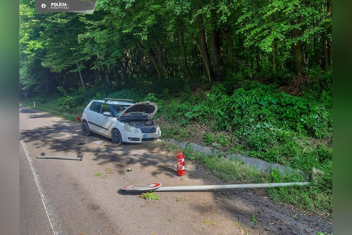 FOTO: Čelná zrážka v Zdobe, foto 2