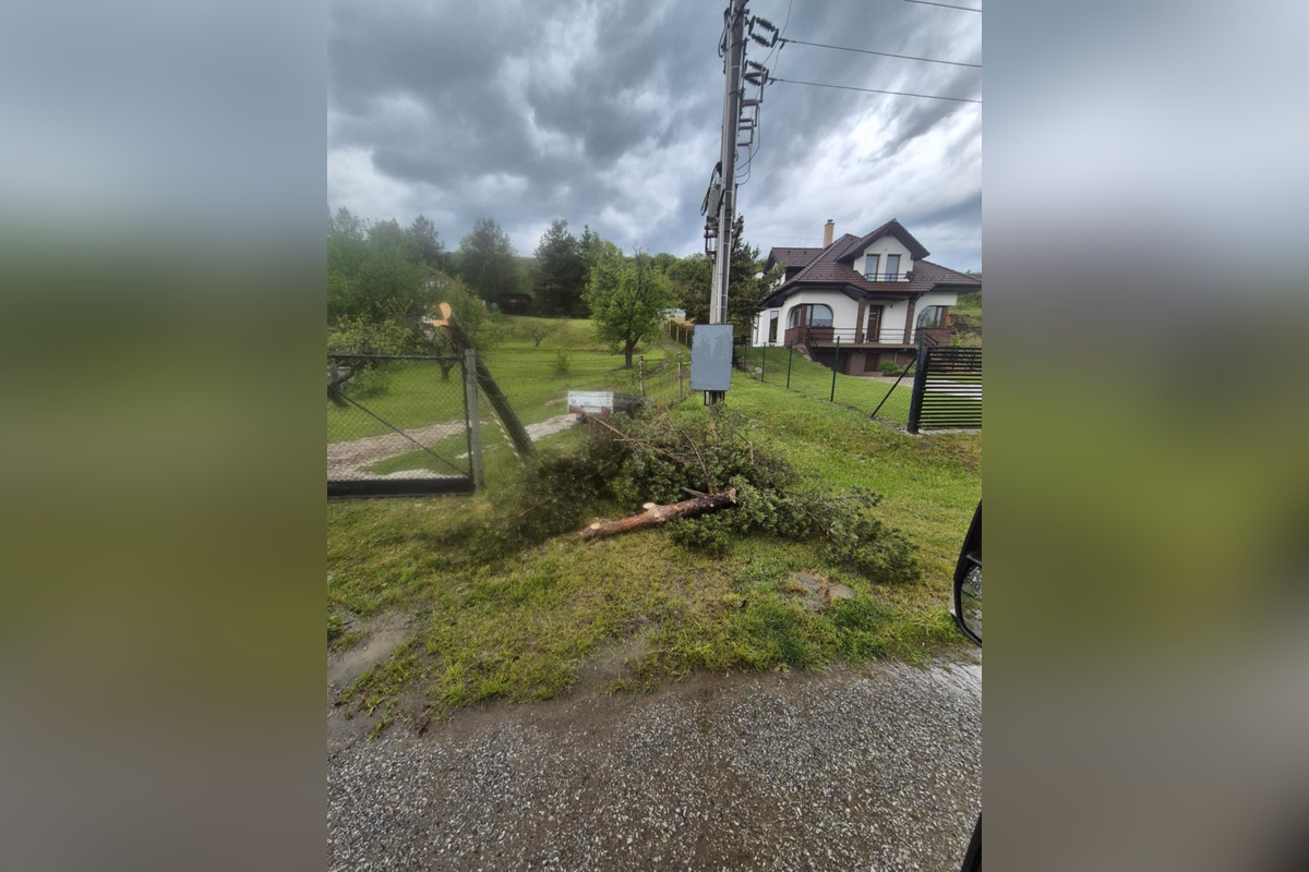 FOTO: Počasie spôsobilo problémy vo viacerých okresoch Prešovského kraja, foto 6