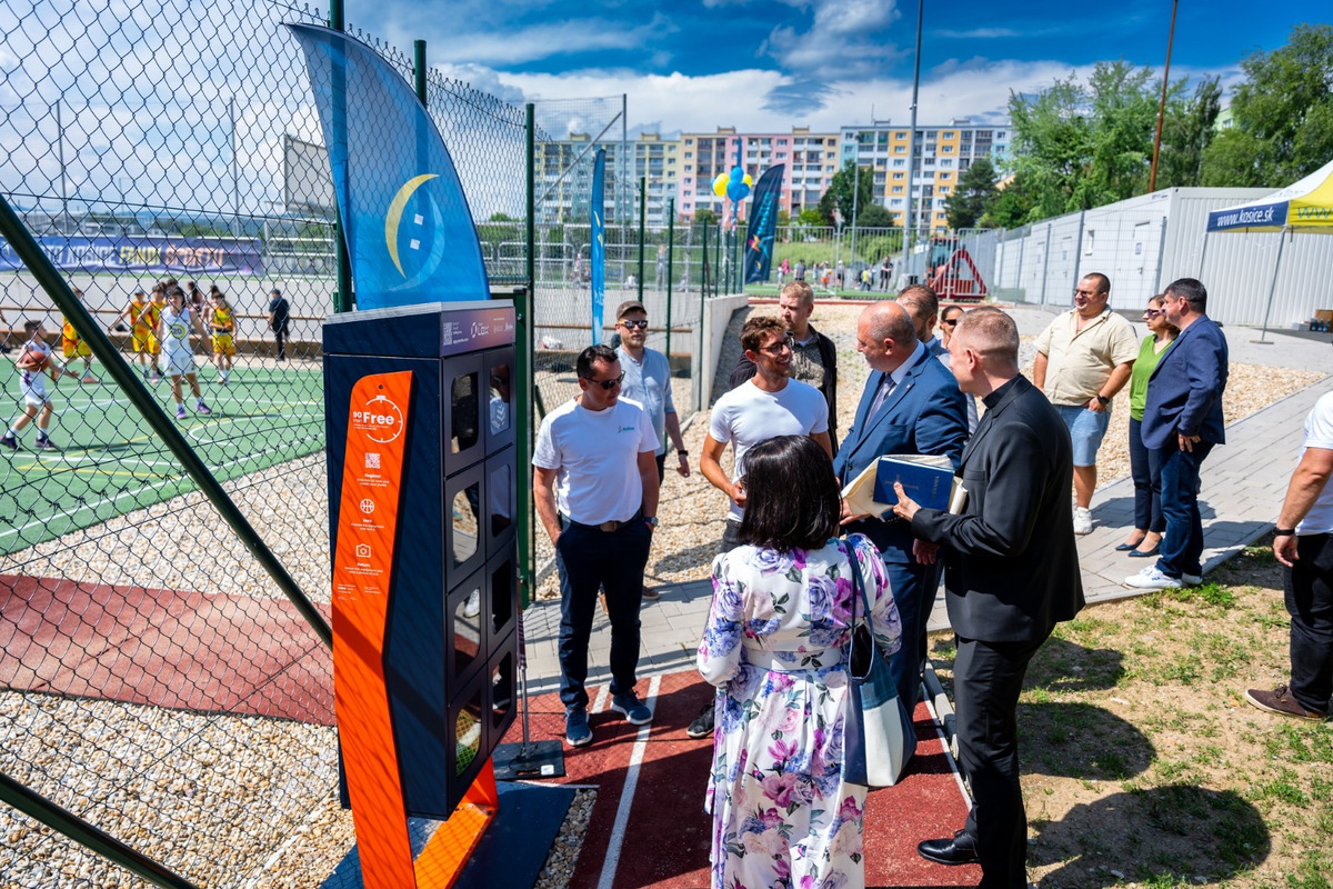 FOTO: Na Sídlisku KVP pribudol nový športový areál, foto 3