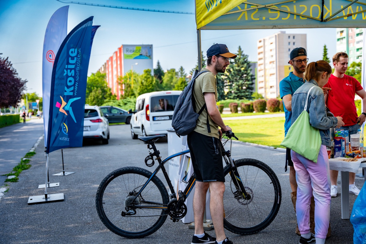 FOTO: Cykloraňajky pred košickým magistrátom, foto 7