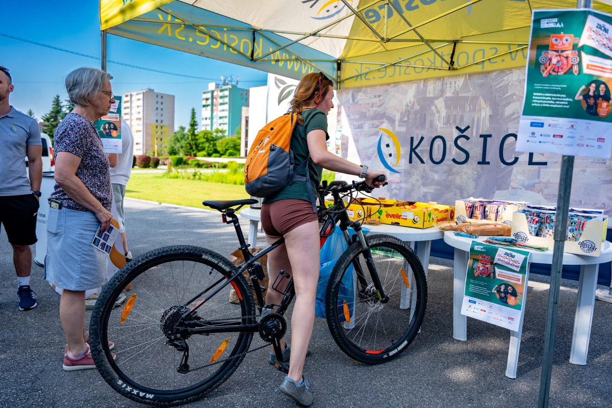 FOTO: Cykloraňajky pred košickým magistrátom, foto 10