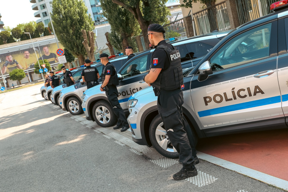 FOTO: Košickí policajti dostali nové autá, stretnete ich už v uliciach, foto 1