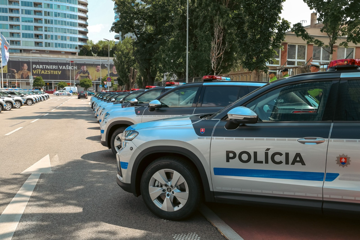 FOTO: Košickí policajti dostali nové autá, stretnete ich už v uliciach, foto 2