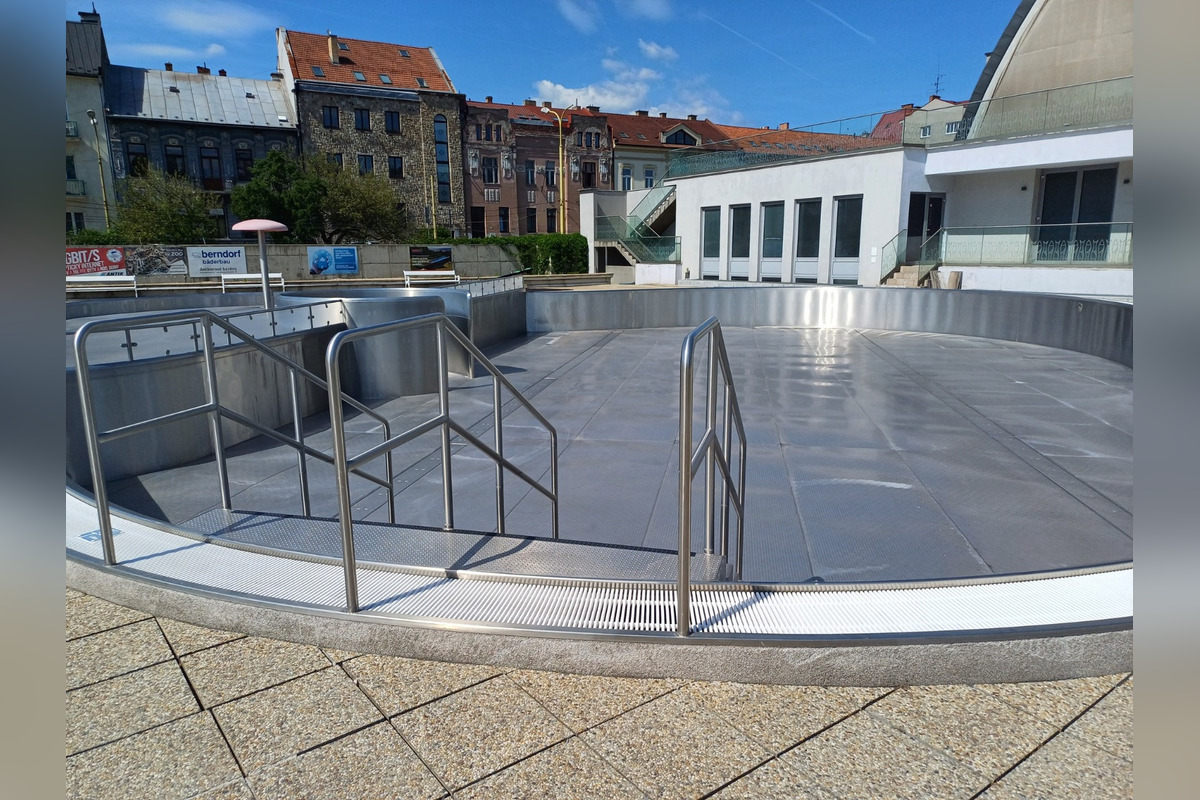 FOTO: Mestské kúpalisko Rumanova v Košiciach, foto 29