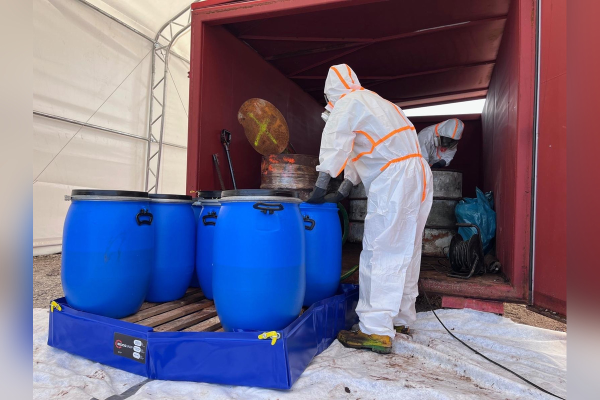 FOTO: Zo Strážskeho odišiel prvý kamión naložený nebezpečnými PCB látkami, foto 5