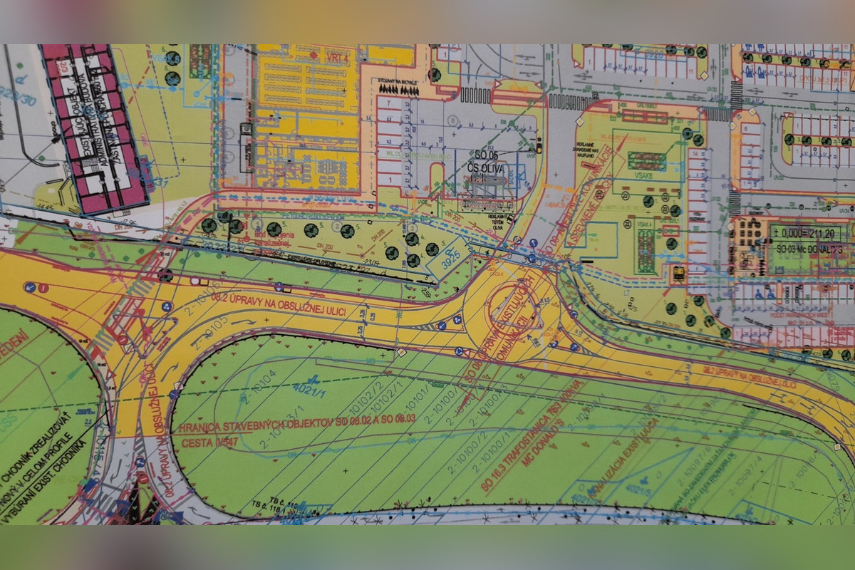 FOTO: Výstavba Obchodného centra Košice, Pri Hati, foto 18