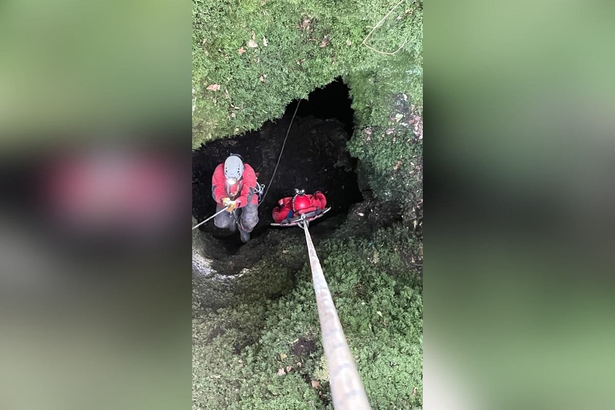 FOTO: V jaskyni v Slovenskom krase bola nájdená vojenská munícia, foto 8