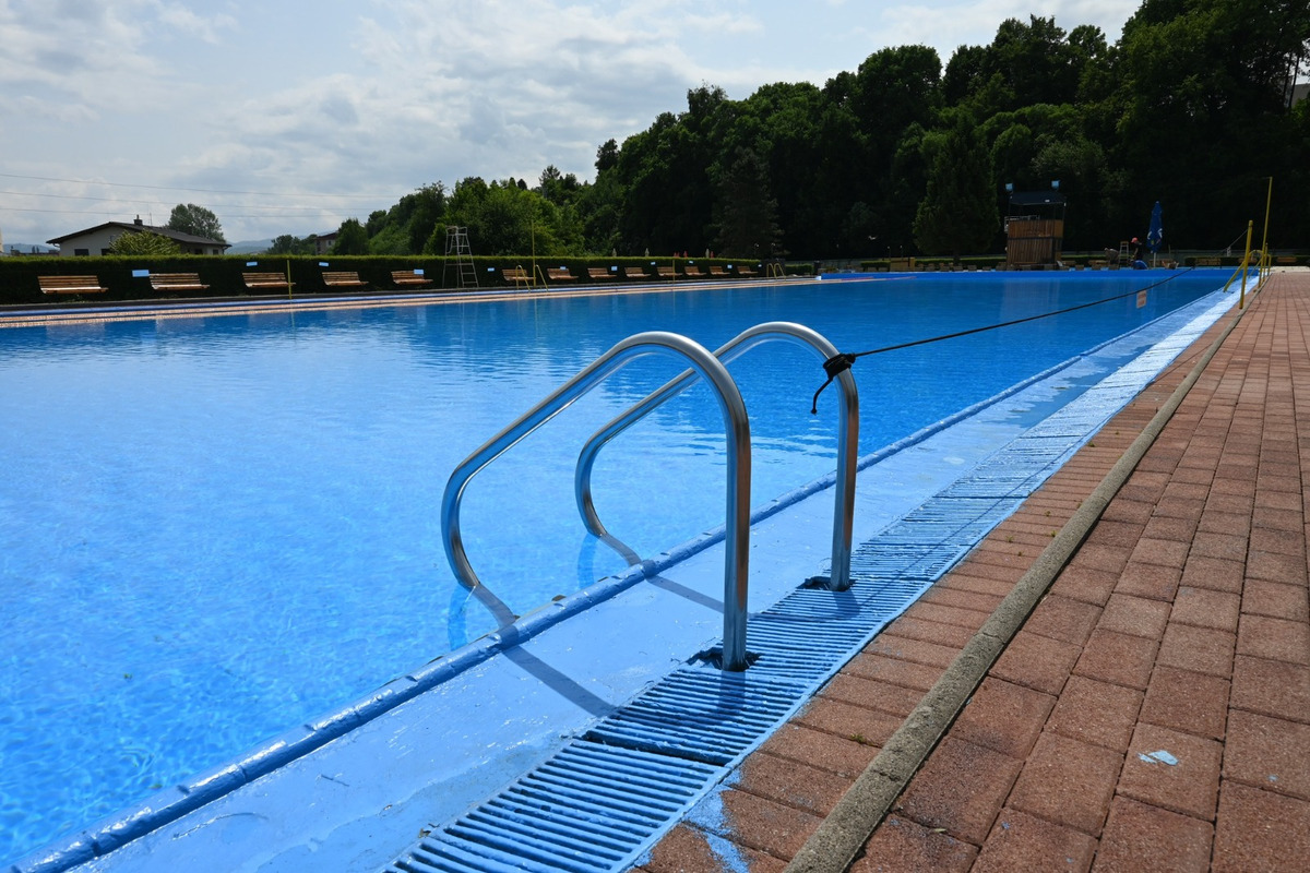FOTO: Kúpalisko v Spišskej Novej Vsi začína letnú sezónu, foto 7