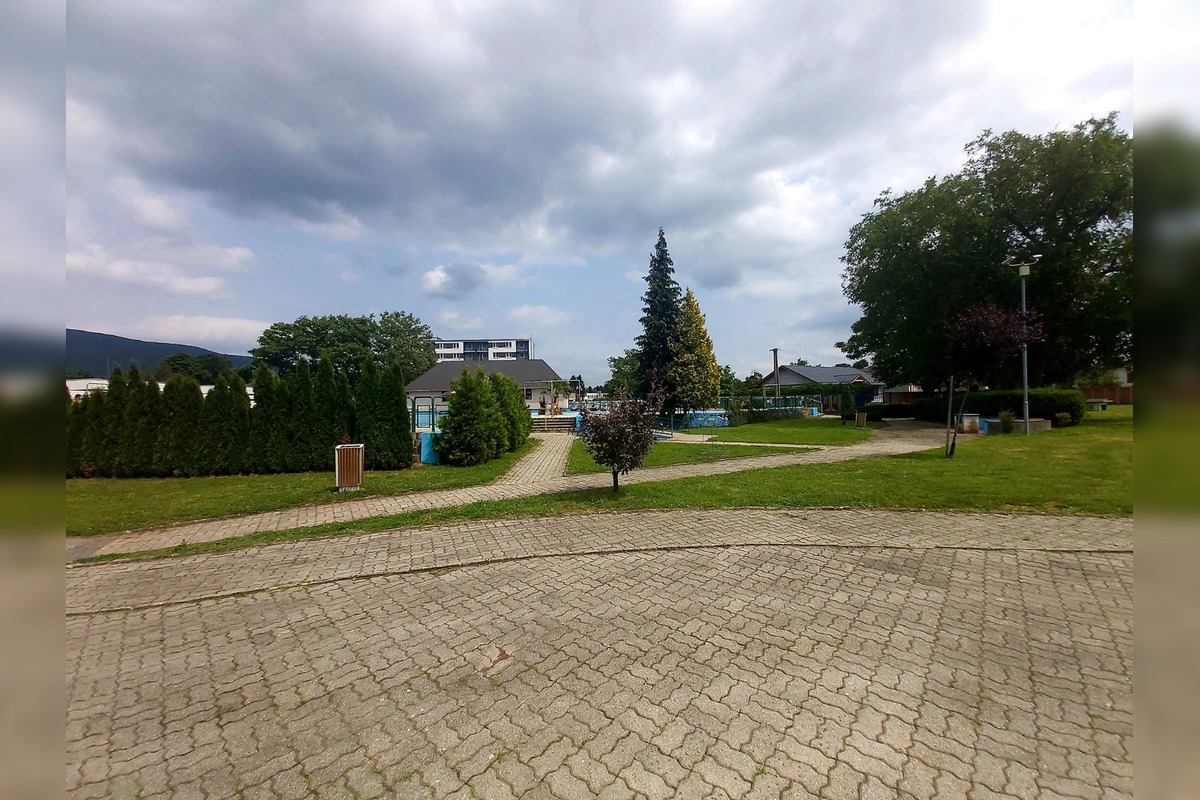 FOTO: Mestské kúpalisko v Strážskom, foto 4