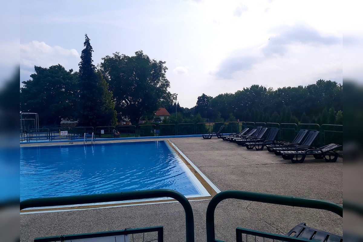 FOTO: Mestské kúpalisko v Strážskom, foto 9