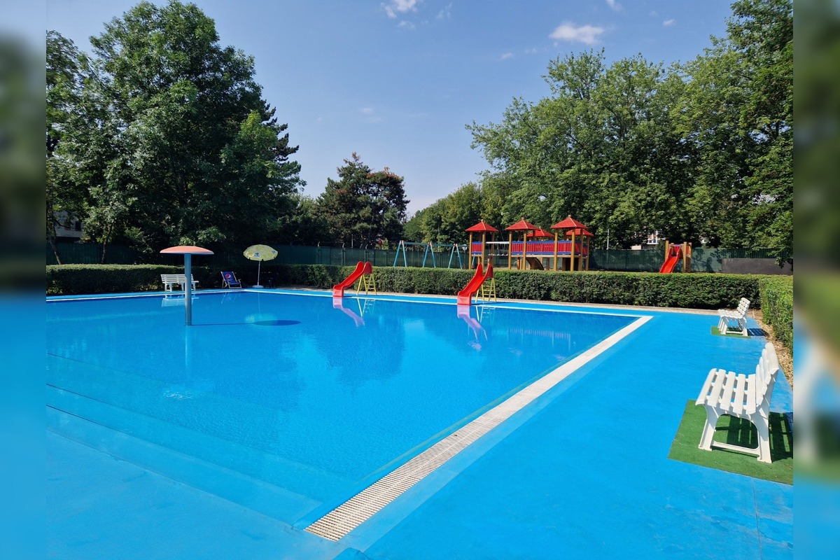 FOTO: Letné kúpalisko v Trebišove, foto 16