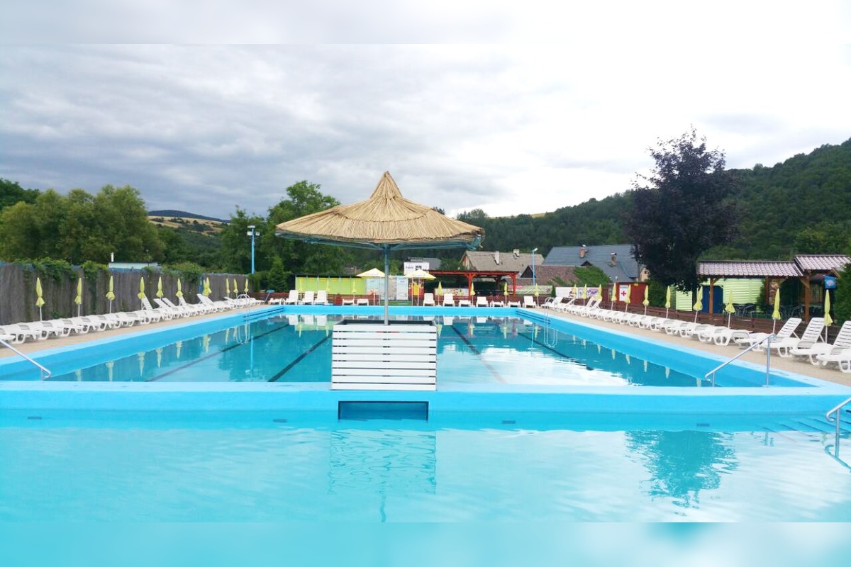 FOTO: Kúpalisko v Medzeve otvára letnú sezónu, foto 5