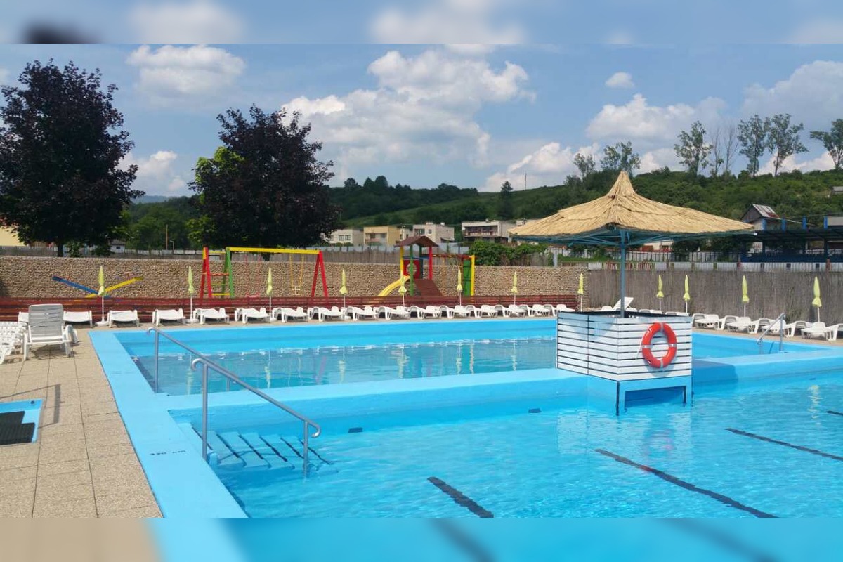 FOTO: Kúpalisko v Medzeve otvára letnú sezónu, foto 7