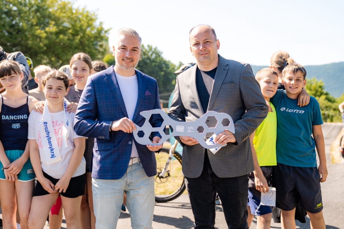 FOTO: V Rožňave otvorili nový pumptrack, foto 9