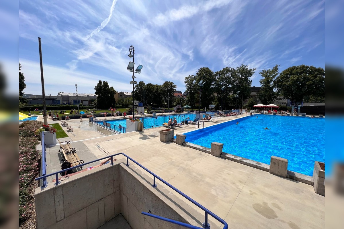 FOTO: Košické kúpalisko Červená Hviezda začína letnú sezónu, foto 8