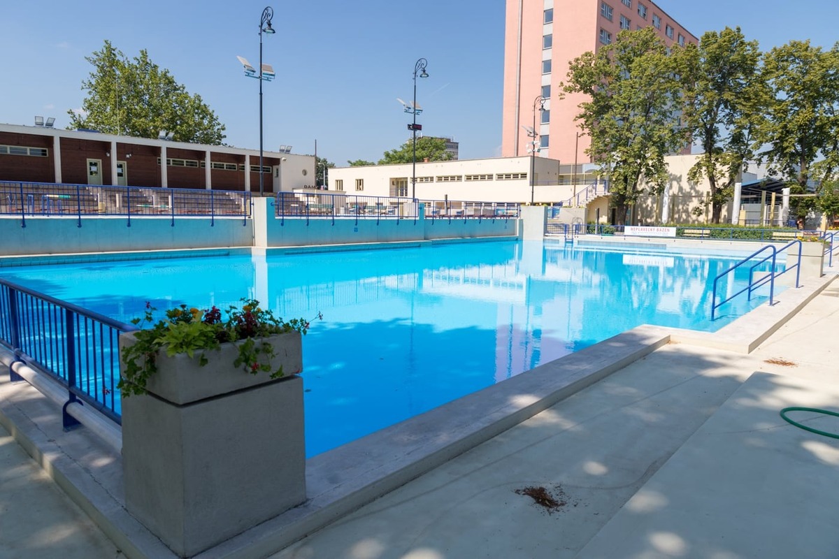 FOTO: Košické kúpalisko Červená Hviezda začína letnú sezónu, foto 12