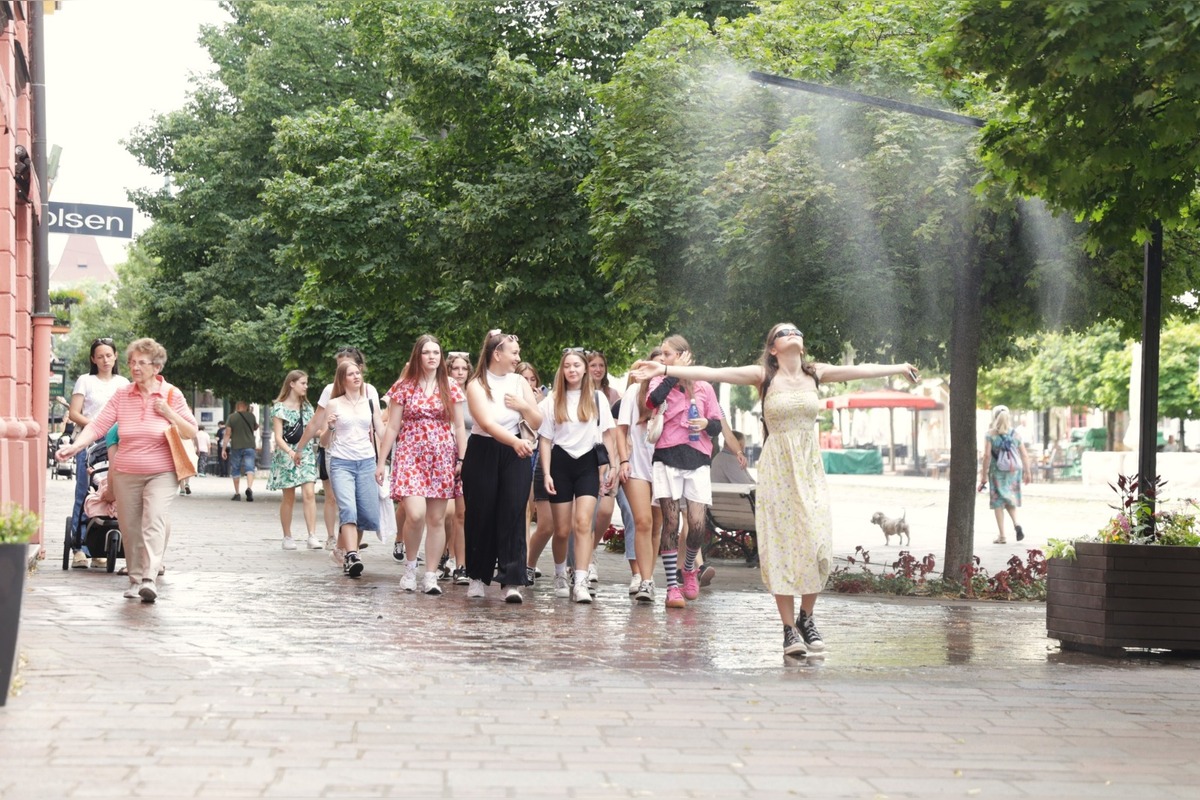 FOTO: Vodná hmla a osvieženie v centre Košíc, foto 11