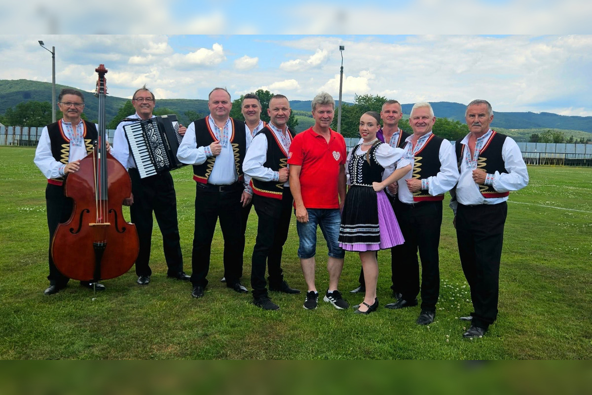 Cez víkend zavítali návštevníci na Poľovnícky deň aj na Valalské oslavy, foto 4