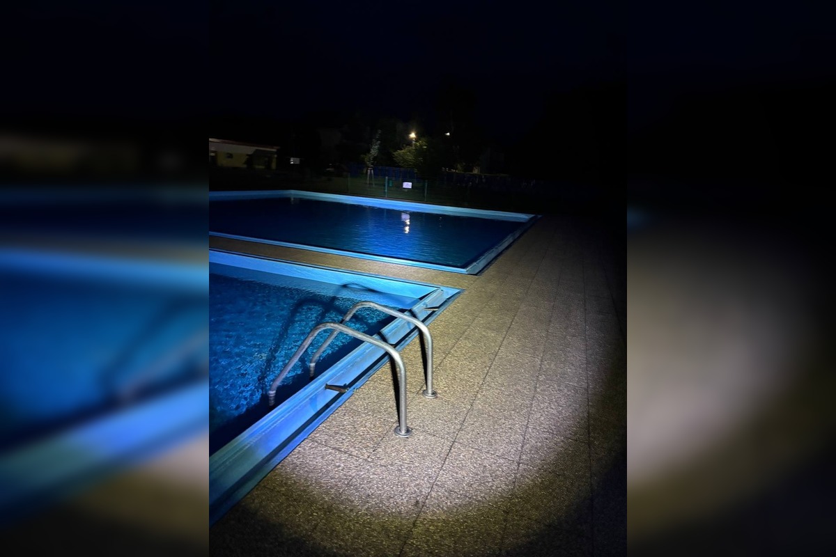 FOTO: Mestské kúpalisko v Sobranciach, foto 4