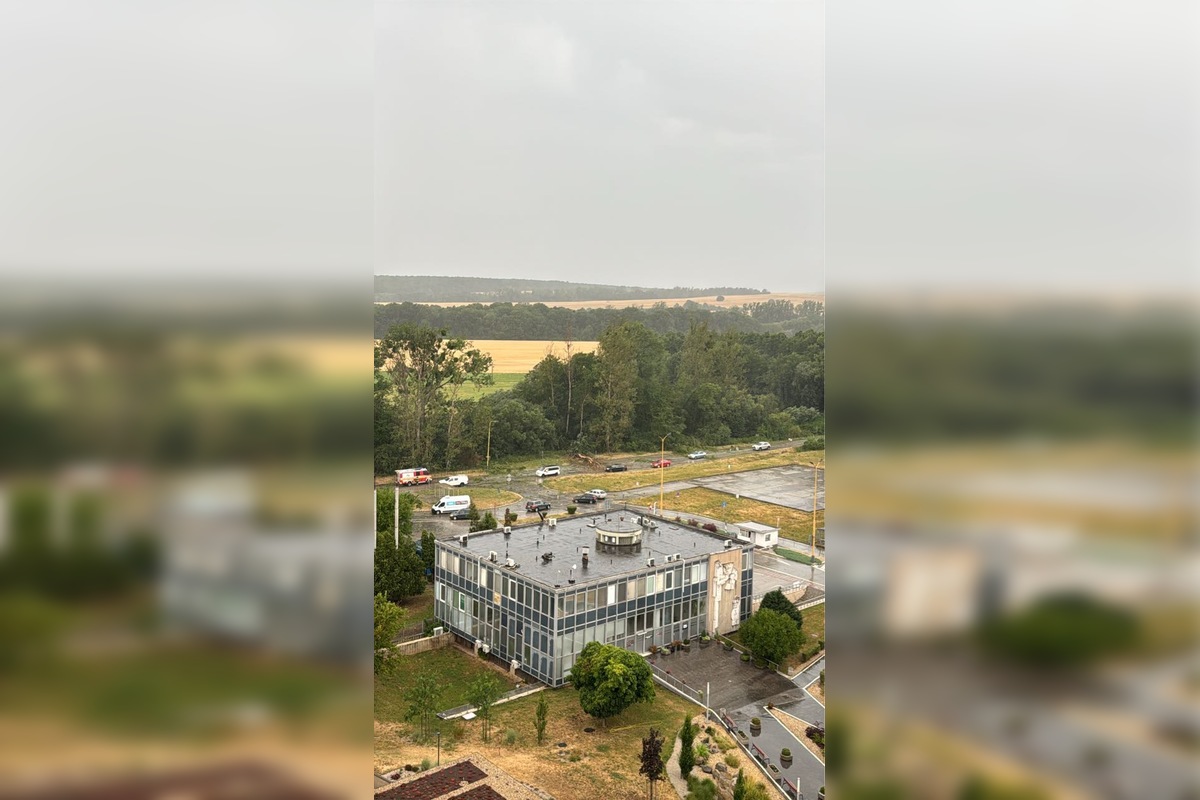 FOTO: Supercela v Košickom kraji zasiahla. Vodiči hlásia neprejazdné úseky, foto 3