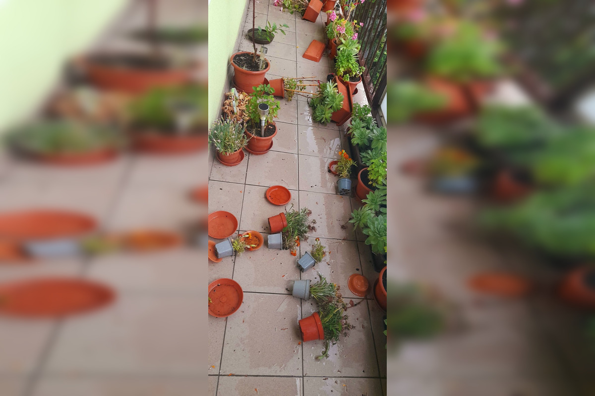 Košickým krajom sa v prvý pracovný deň prehnala ničivá smršť, foto 7