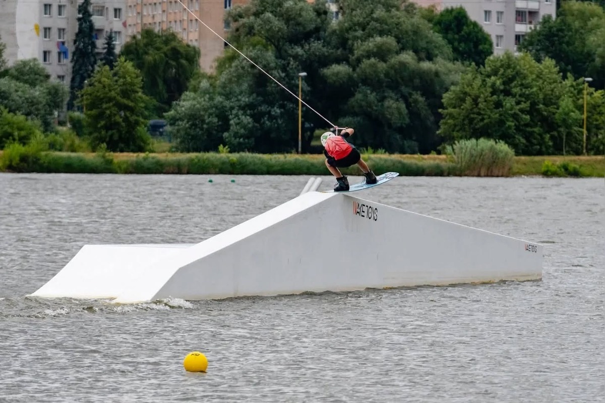 FOTO: Na košickom Jazere vynovili Wake Park, foto 1