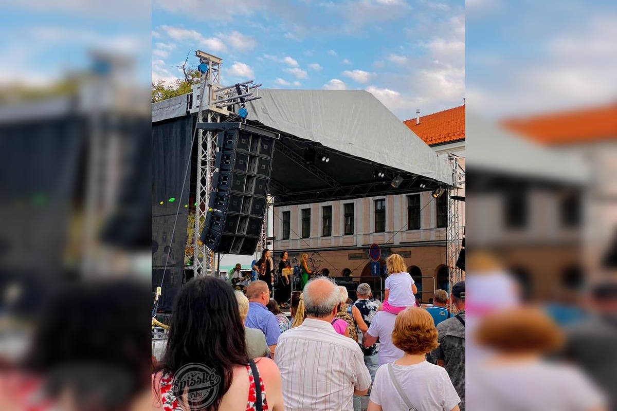 FOTO: Takto vyzerali Spišské Trhy 2024, priniesli tradičné stánky, kolotoče i koncerty, foto 10