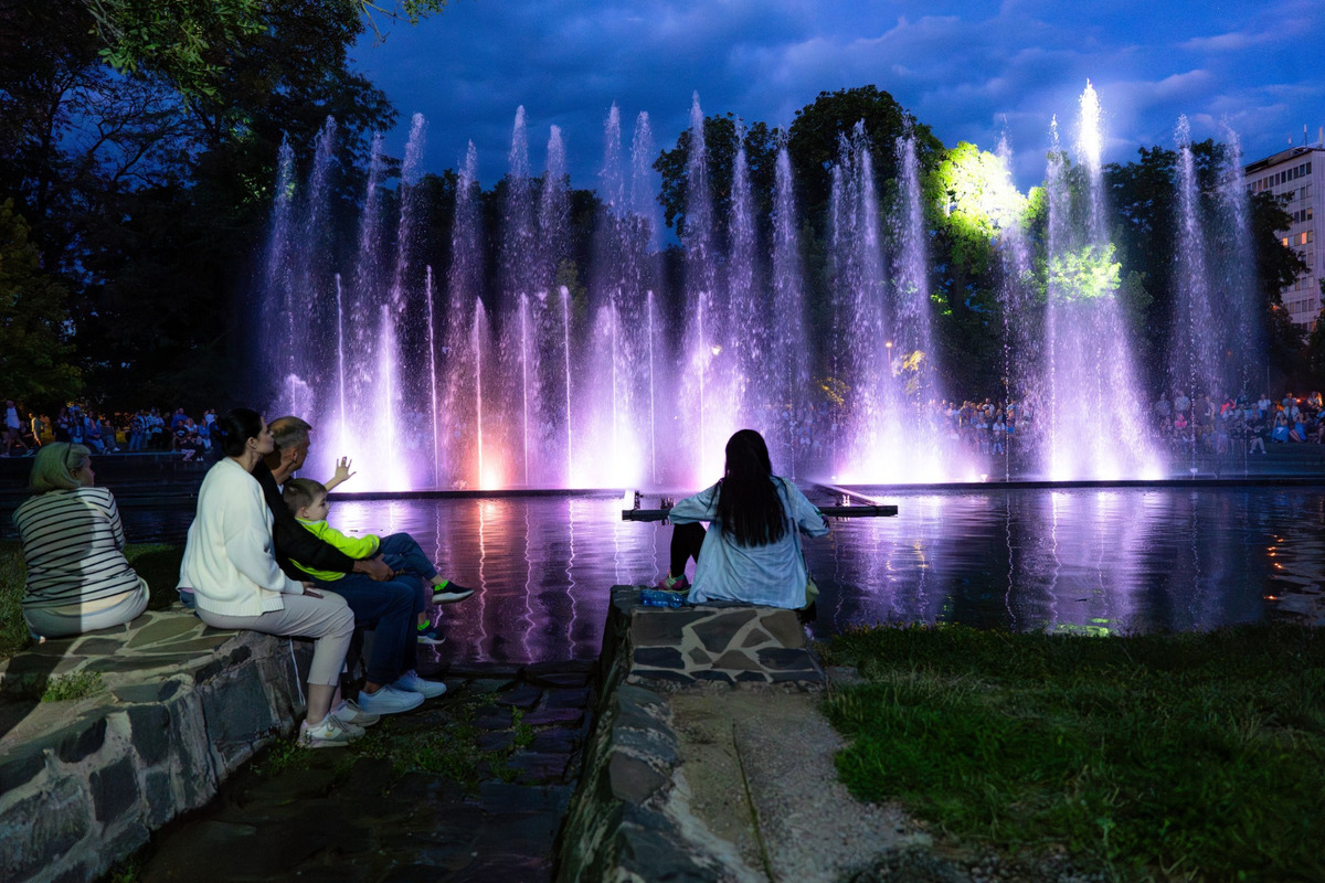 Východniari si užívali víkend v mestách aj obciach, foto 19