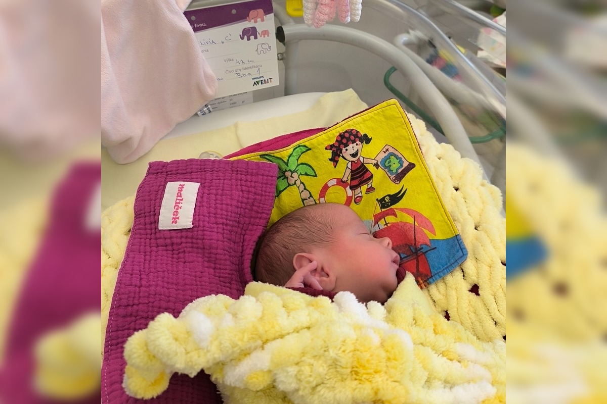 FOTO: V košickej nemocnici sa narodili jednovaječné trojičky, foto 9