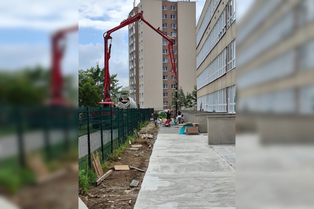 FOTO: Košické školy a škôlky obsadili cez prázdniny robotníci, foto 4