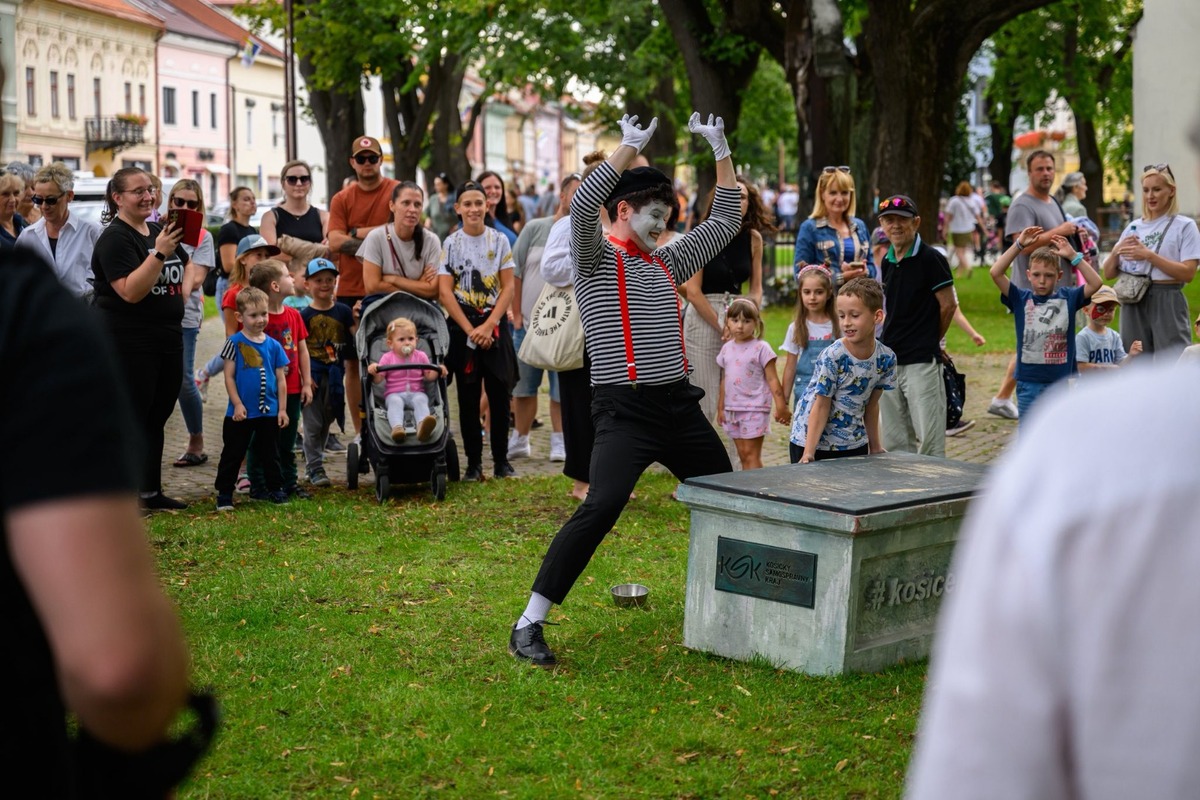 FOTO: V Spišskej Novej Vsi ožili cez víkend Živé sochy, foto 7