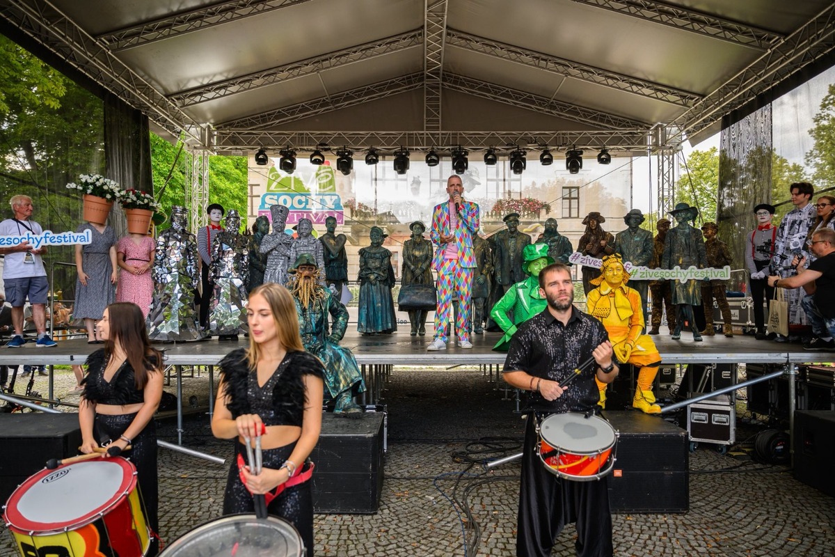 FOTO: V Spišskej Novej Vsi ožili cez víkend Živé sochy, foto 8