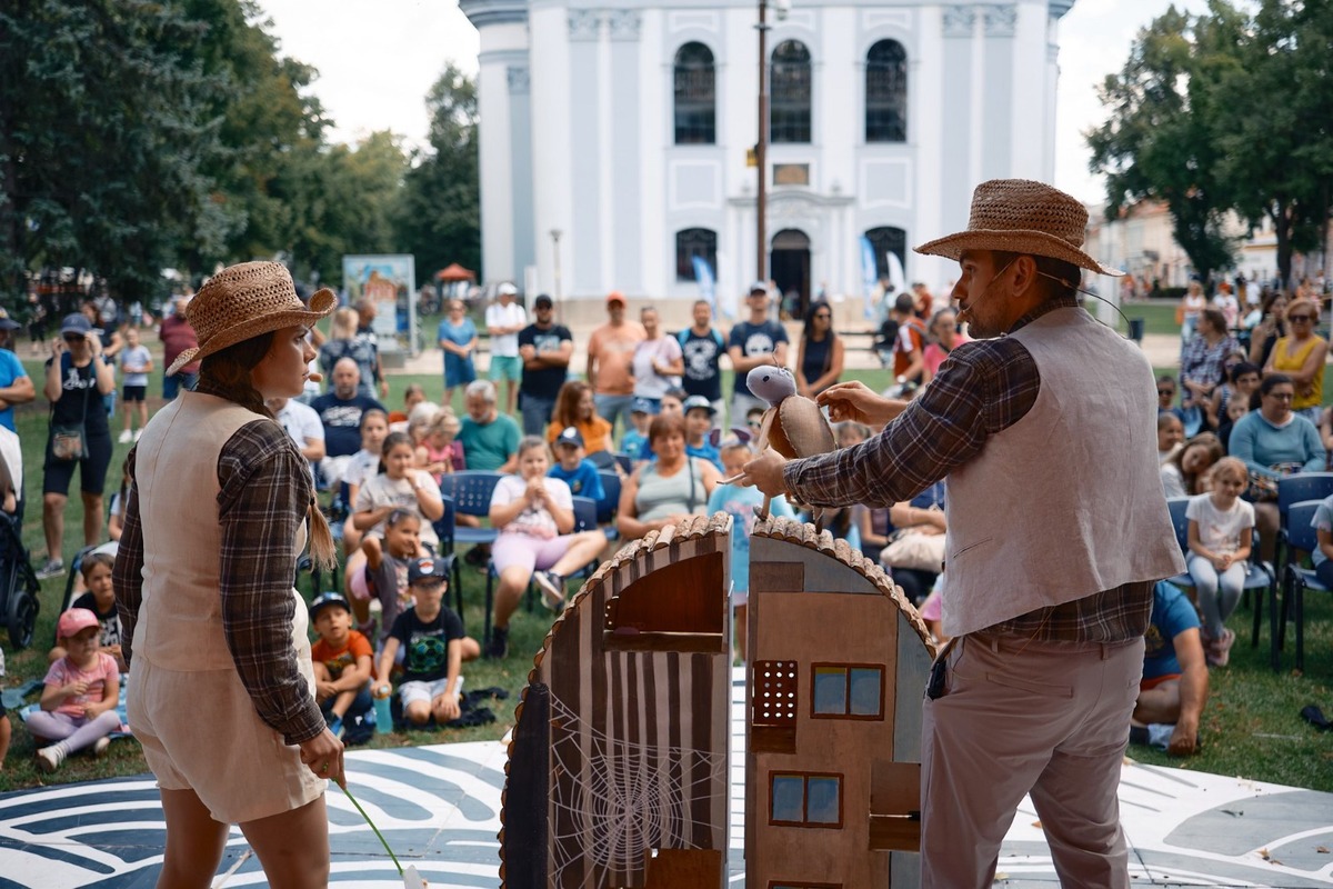 FOTO: V Spišskej Novej Vsi ožili cez víkend Živé sochy, foto 43