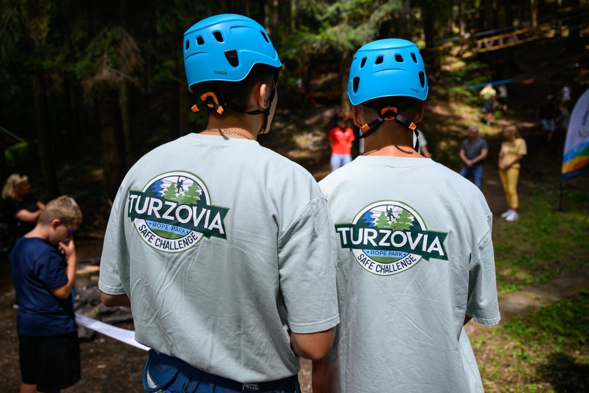 FOTO: Pri Gelnici otvorili nový lanový park TurzoVia, foto 9