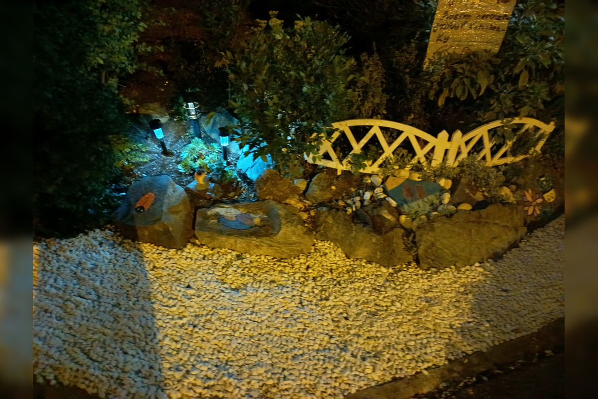 Táto nádherná skalka robila radosť mnohým Ťahanovčanom, foto 4