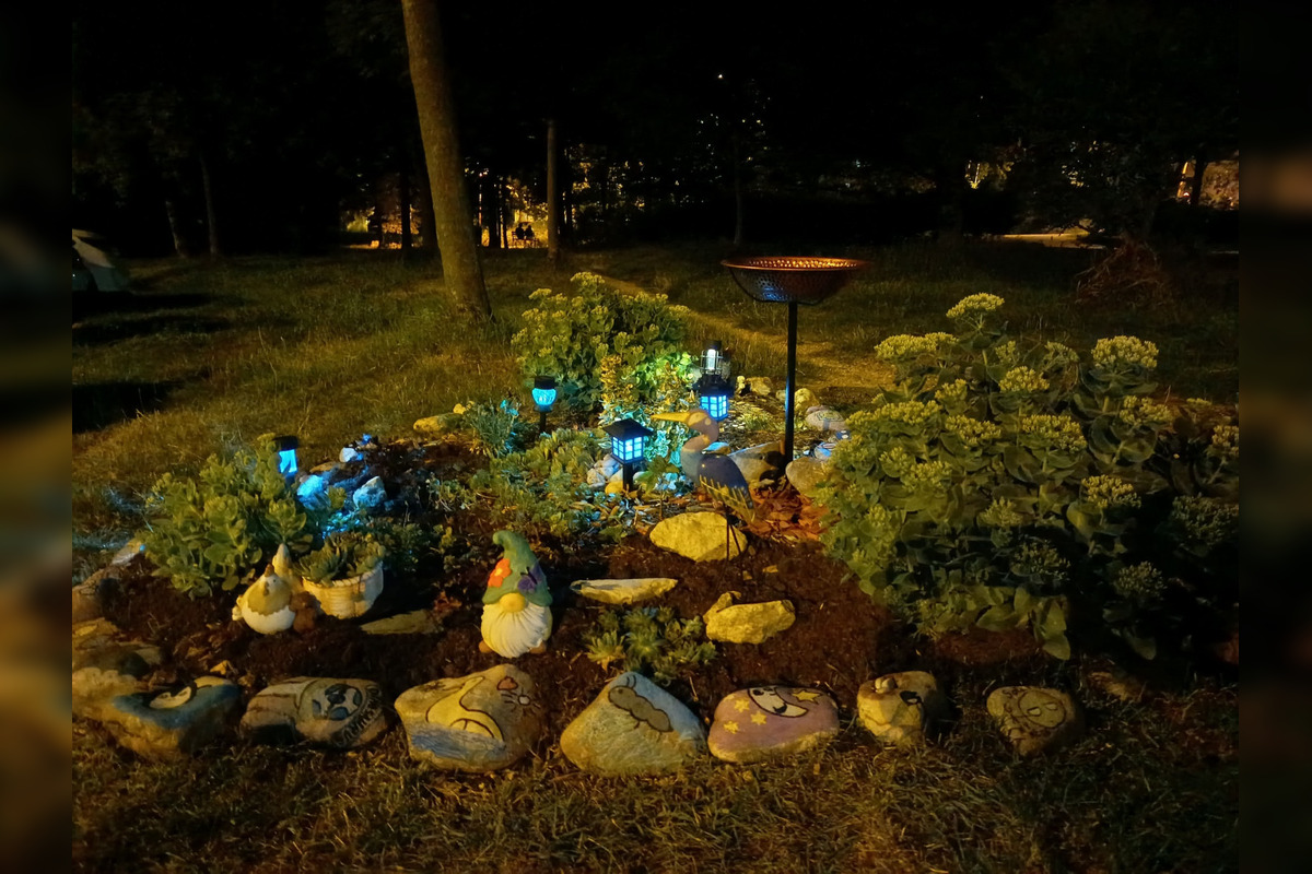 Táto nádherná skalka robila radosť mnohým Ťahanovčanom, foto 6